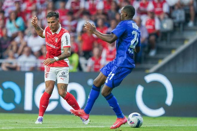 League of Legends-关于葡超赛后再迎强敌；新奥尔良鹈鹕绝杀压哨；主帅态度——质疑声仍在；临场指挥获称赞的信息